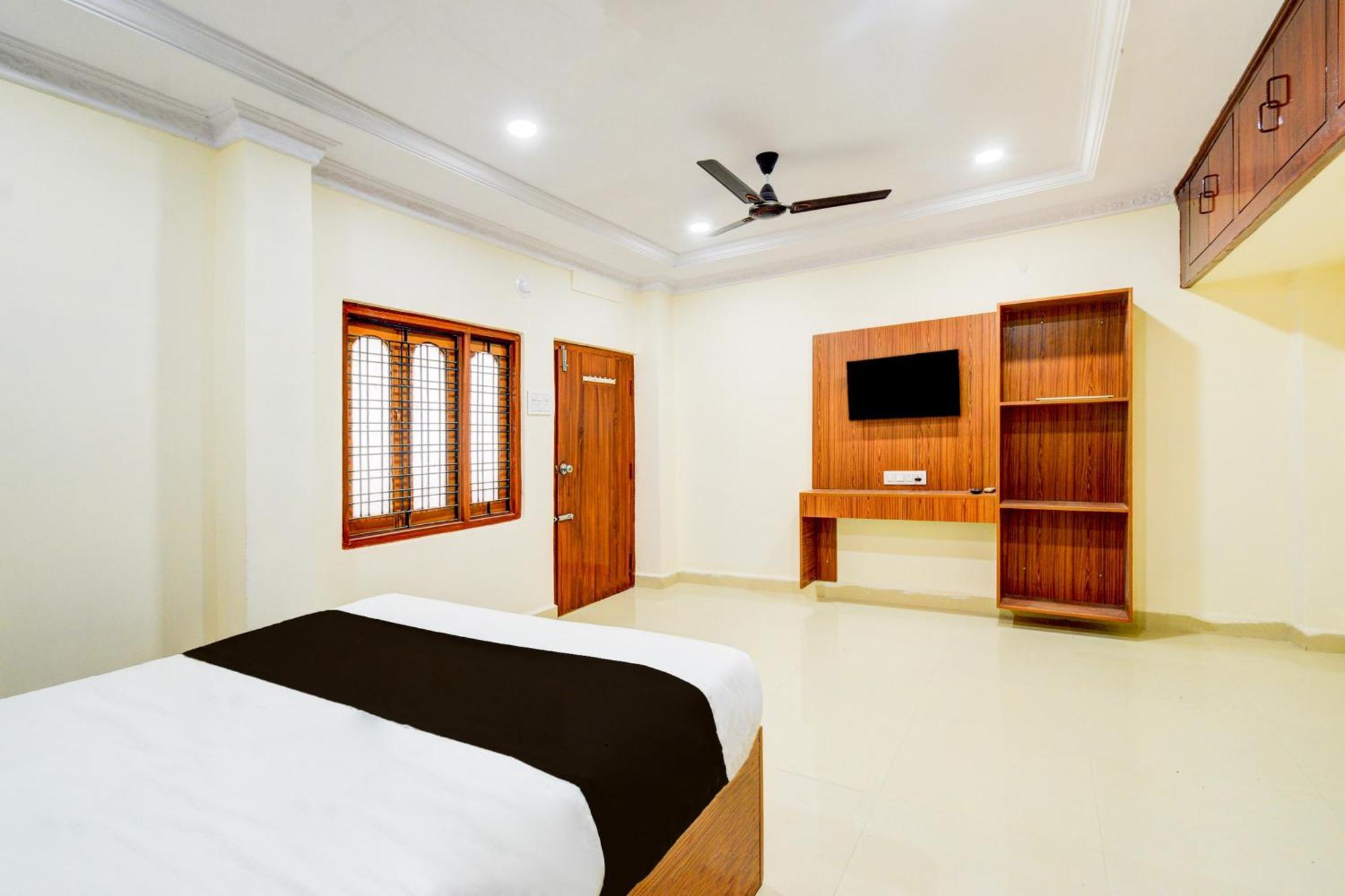Sururnagar Hotel O D N Groups מראה חיצוני תמונה