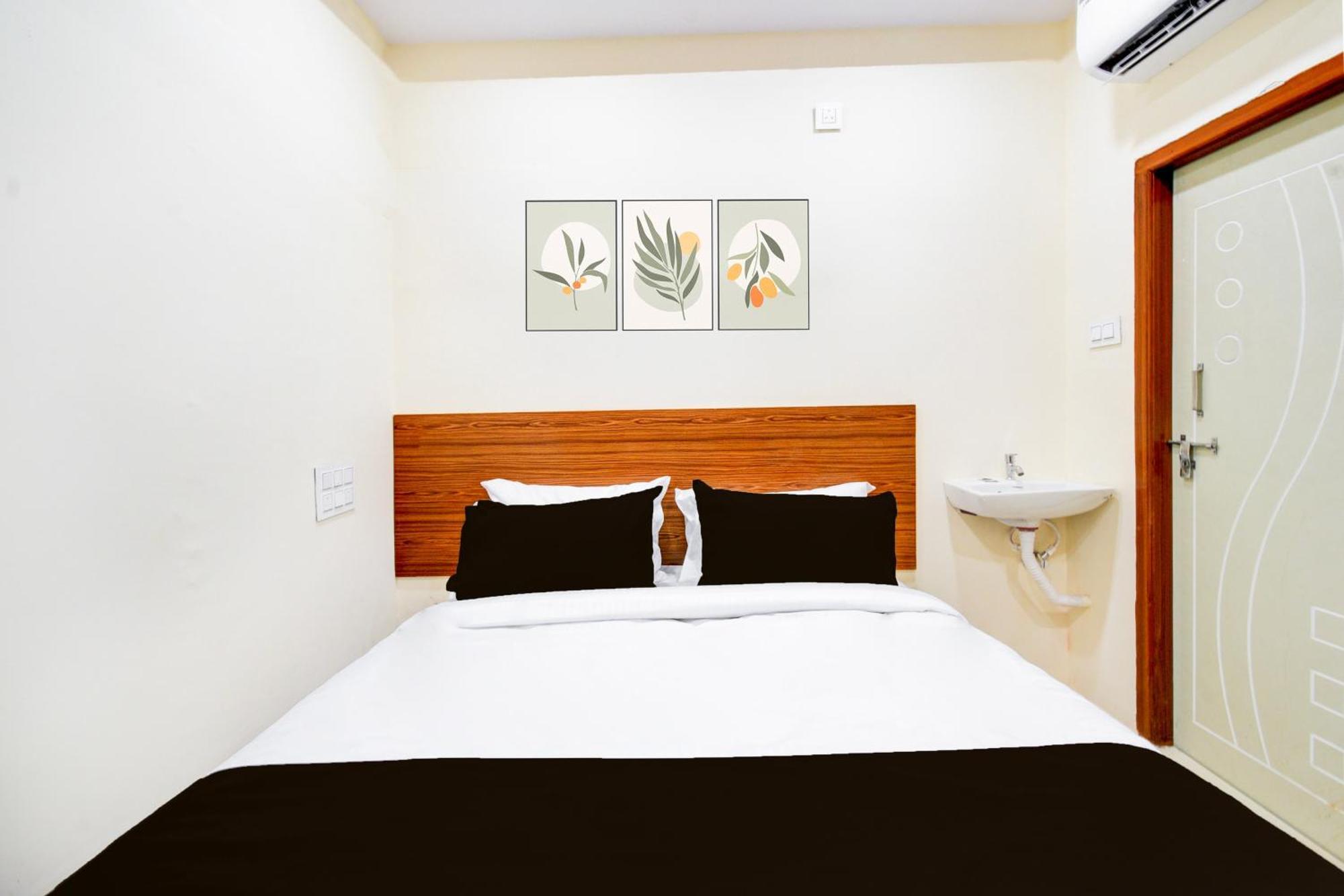 Sururnagar Hotel O D N Groups מראה חיצוני תמונה