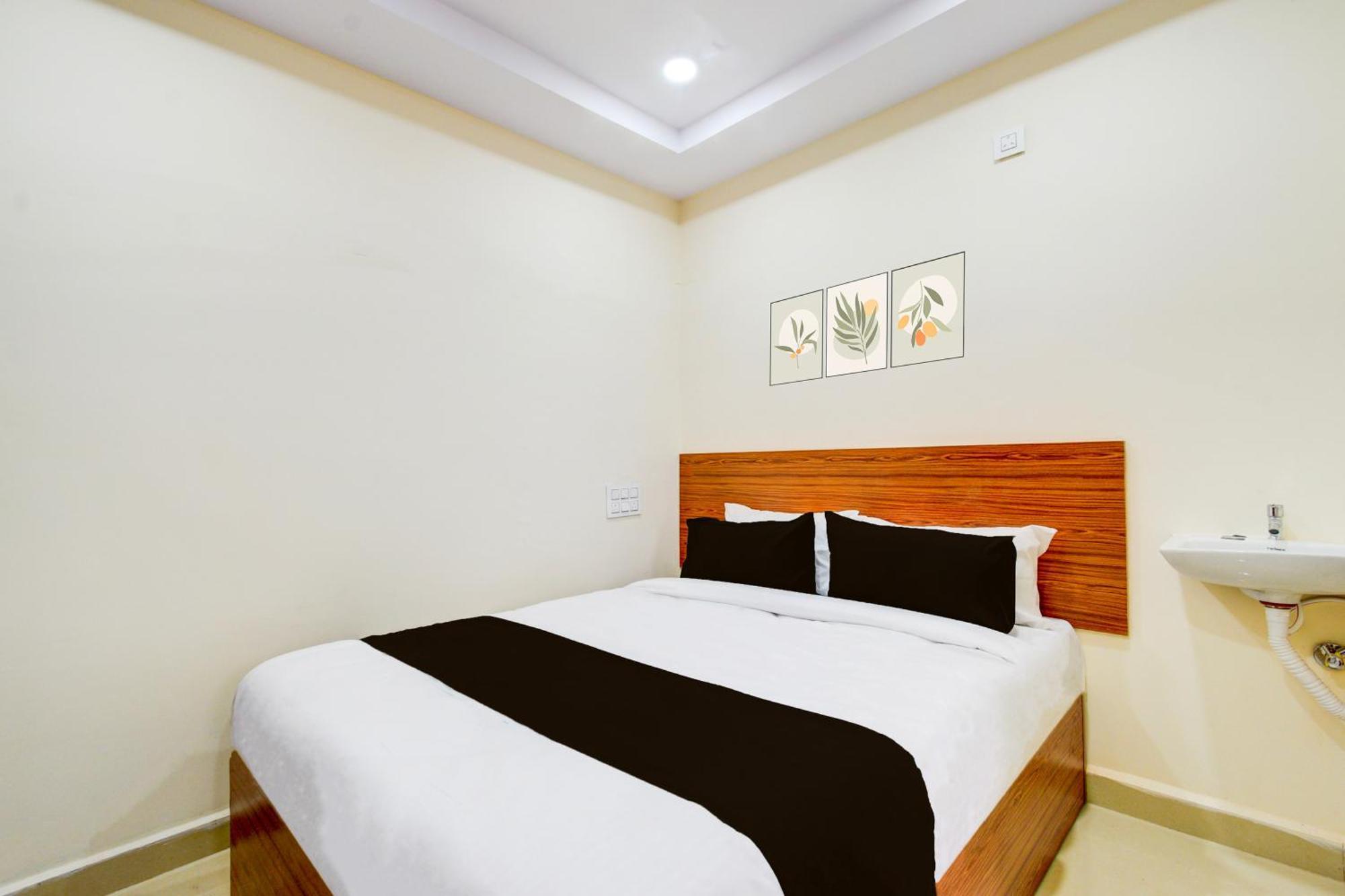 Sururnagar Hotel O D N Groups מראה חיצוני תמונה