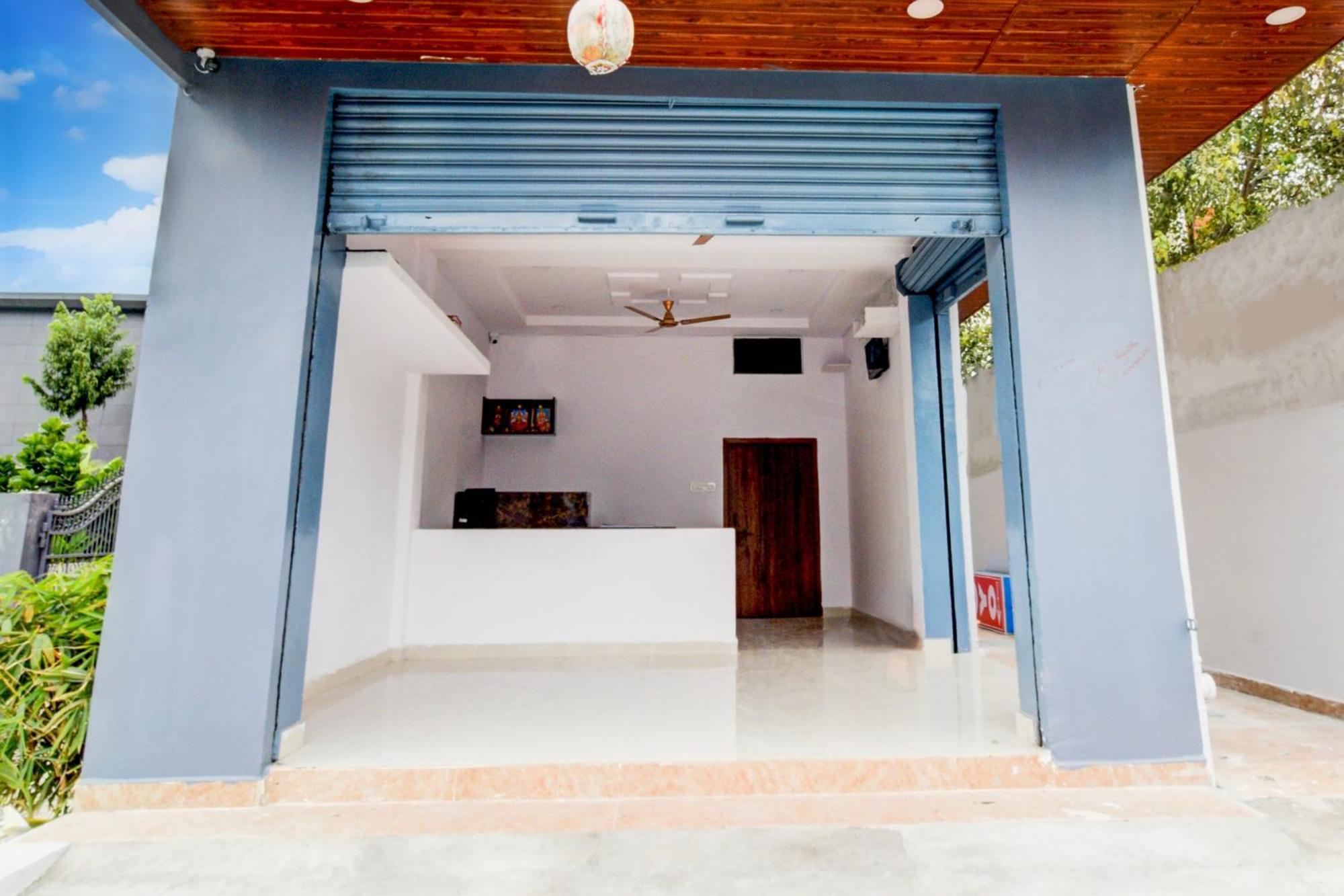Sururnagar Hotel O D N Groups מראה חיצוני תמונה