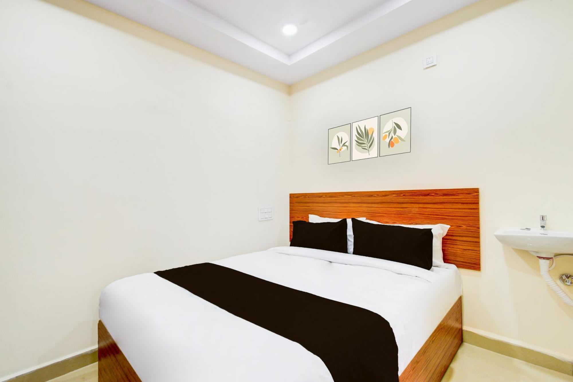 Sururnagar Hotel O D N Groups מראה חיצוני תמונה